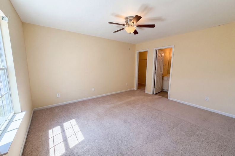 Photo 7 of 15 of 1033 Rabon Pond Dr, Columbia, SC
