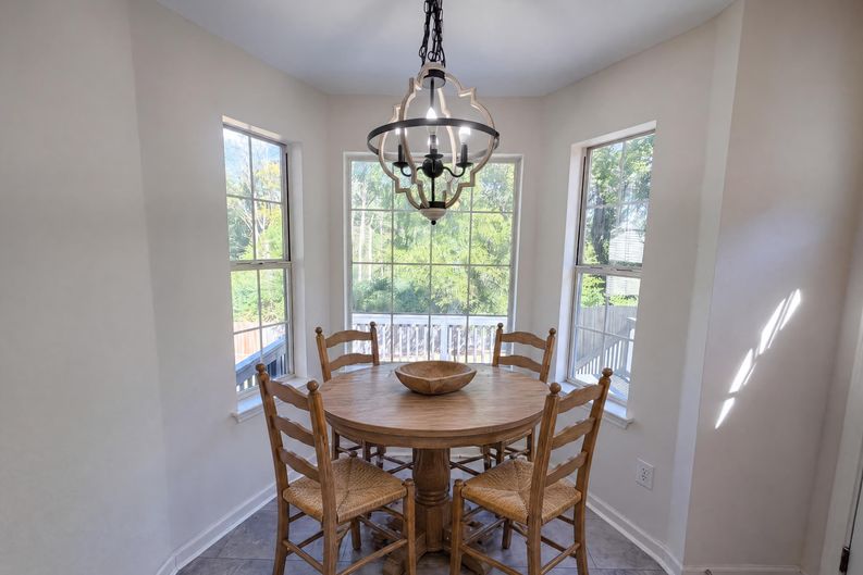 Photo 8 of 19 of 218 Stonewood Dr, West Columbia, SC
