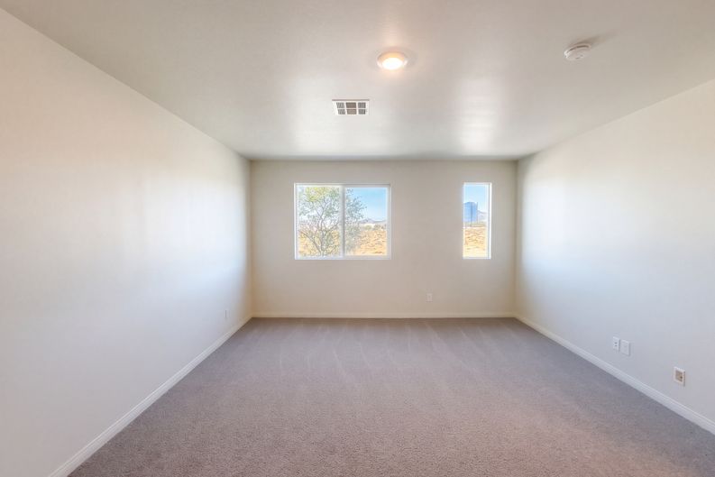 Photo 4 of 19 of 12284 Radiant Sunrise Rd, Las Vegas, NV