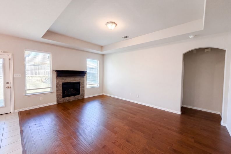 Photo 7 of 22 of 2054 Avondown Rd, Forney, TX
