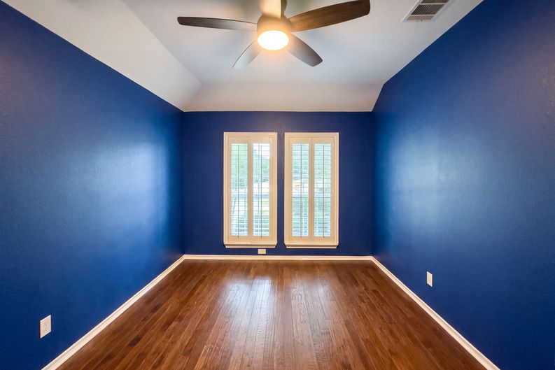 Photo 4 of 18 of 1416 Willow Wood Dr, Carrollton, TX