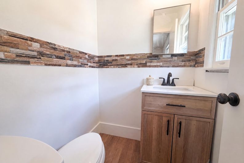Photo 8 of 17 of 3119 Holbrook Dr SW, Marietta, GA
