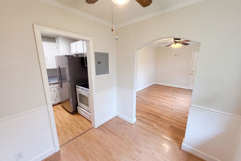 Photo 7 of 23 of 1521 Herrin Ave, Charlotte, NC