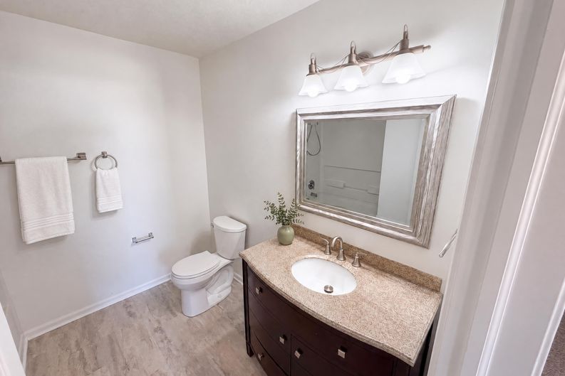 Photo 15 of 36 of 2899 Armaugh Dr, Brownsburg, IN