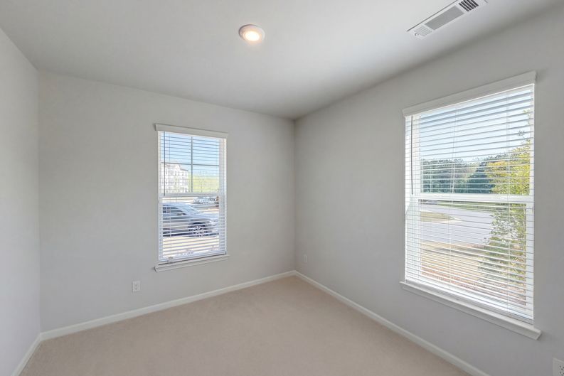 Photo 9 of 28 of 200 Cobalt Dr, Fayetteville, GA
