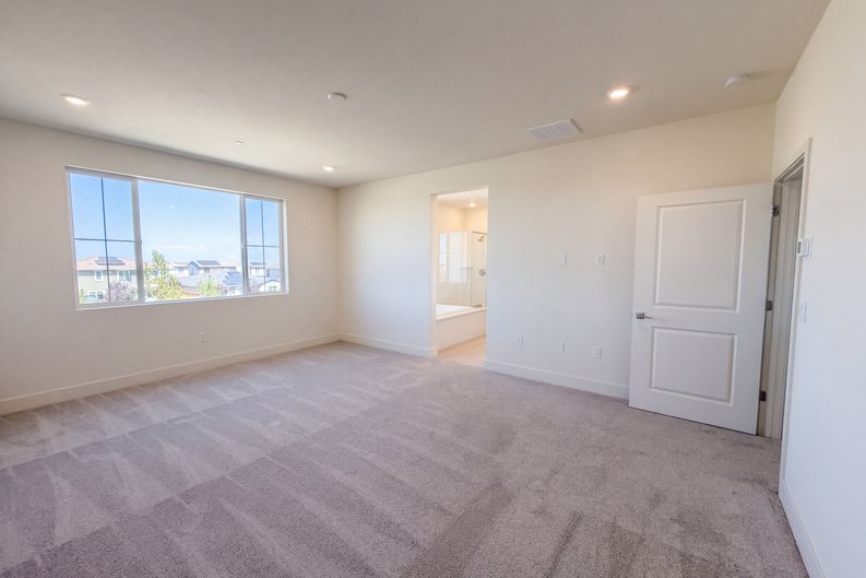 Photo 4 of 22 of 3627 Junefield St, Tracy, CA
