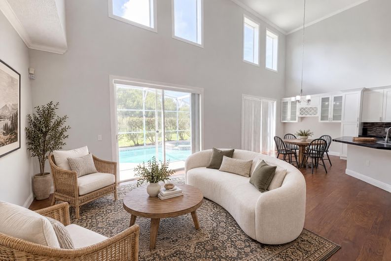 Photo 10 of 43 of 2541 Jasmine Trace Dr, Kissimmee, FL