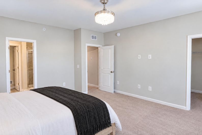 Photo 10 of 21 of 9243 Magellan Pkwy, Glen Allen, VA