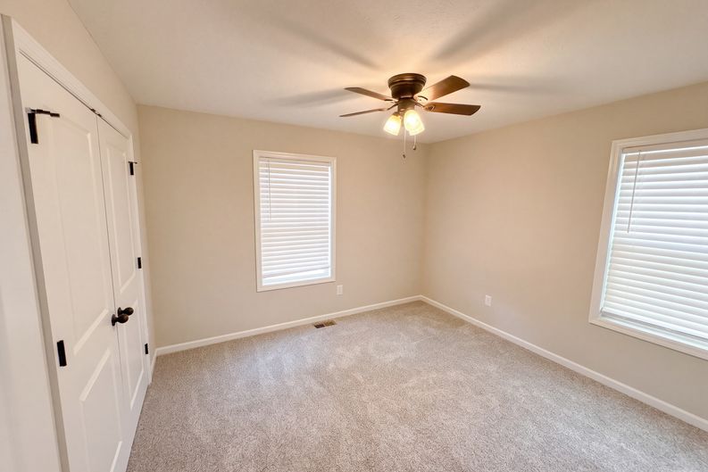 Photo 16 of 34 of 2704 Brent Cir, Cornersville, TN