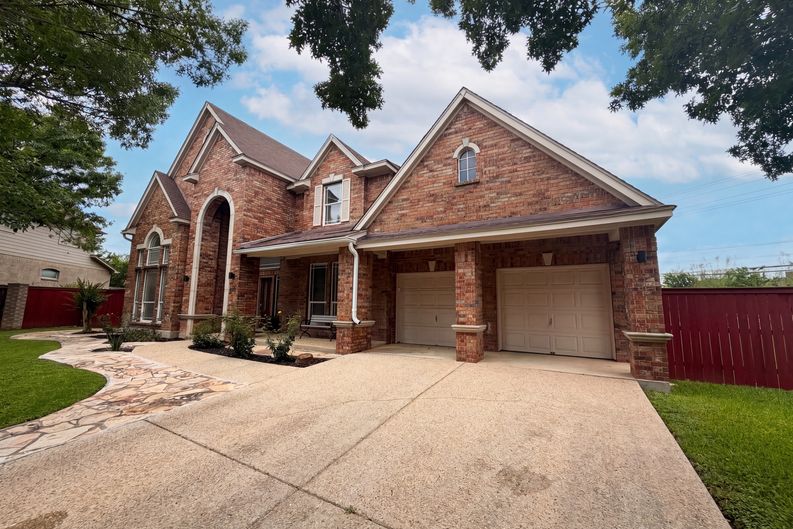 Photo 19 of 23 of 13419 Star Heights Dr, San Antonio, TX