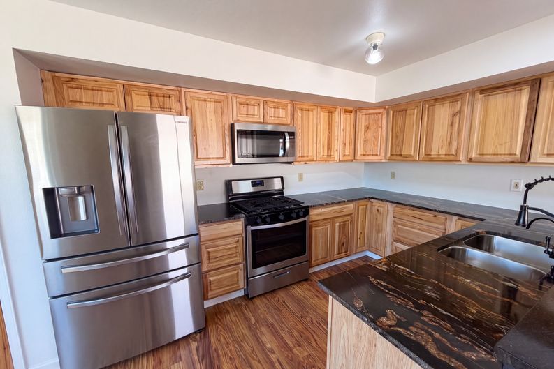 Photo 10 of 23 of 1609 Blue Quail Ct NE, Rio Rancho, NM
