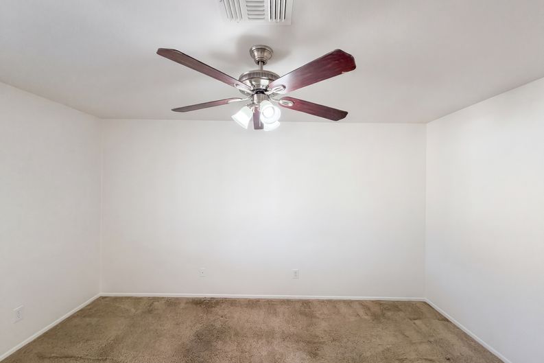 Photo 14 of 28 of 7120 W Leith Ln, Peoria, AZ