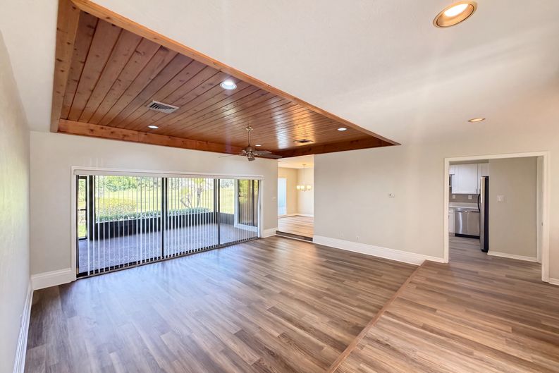 Photo 3 of 22 of 109 Tuxford Dr, Haines City, FL