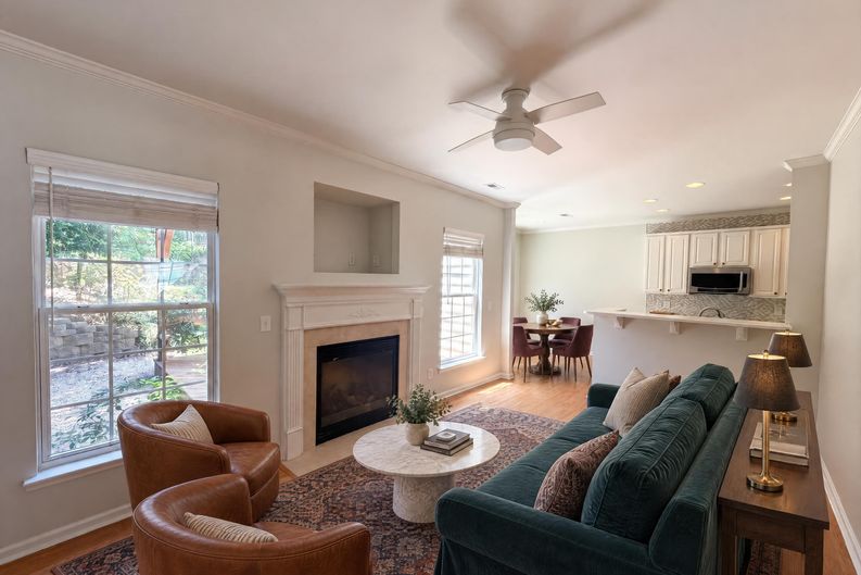Photo 3 of 17 of 8409 Aztec Dawn Ct, Raleigh, NC