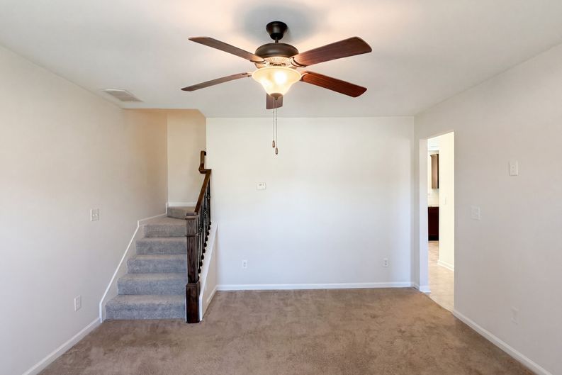 Photo 10 of 25 of 271 Stane Brook Ct, Jackson, GA