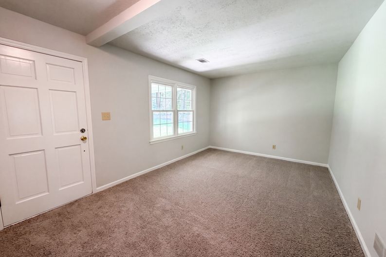 Photo 16 of 34 of 2310 McEachern School Rd, Powder Springs, GA