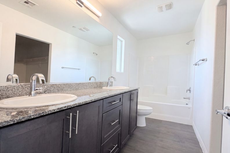 Photo 15 of 41 of 6875 Crimson Shadow St, North Las Vegas, NV