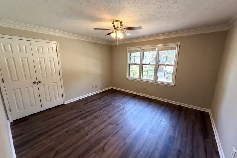 Photo 4 of 46 of 2360 Kimbrough Ct, Atlanta, GA