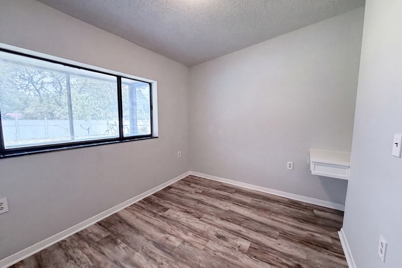 Photo 14 of 21 of 1605 Raiford Rd, Starke, FL