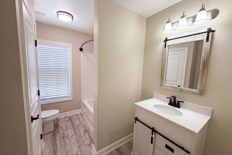 Photo 19 of 23 of 4903 Homeplace Dr, Apex, NC