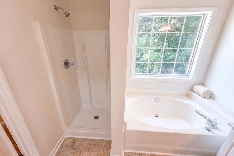 Photo 31 of 56 of 7830 Mosswood Ln, Gainesville, GA