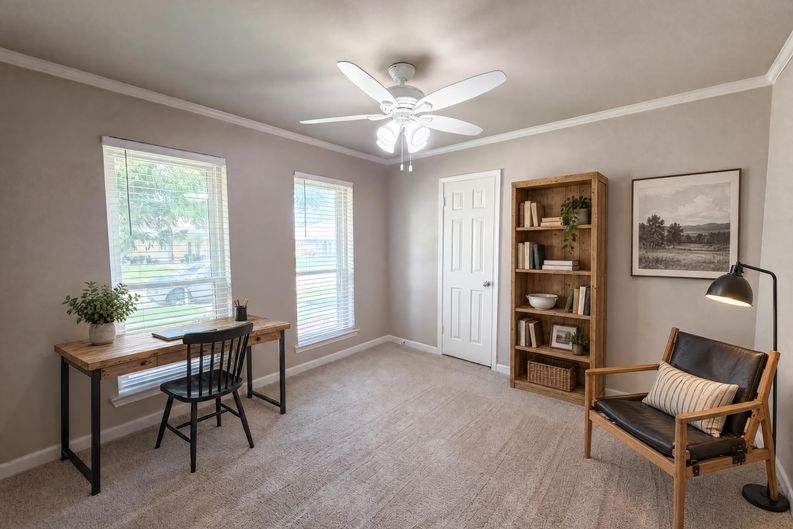 Photo 13 of 19 of 1533 Parkside Trl, Lewisville, TX