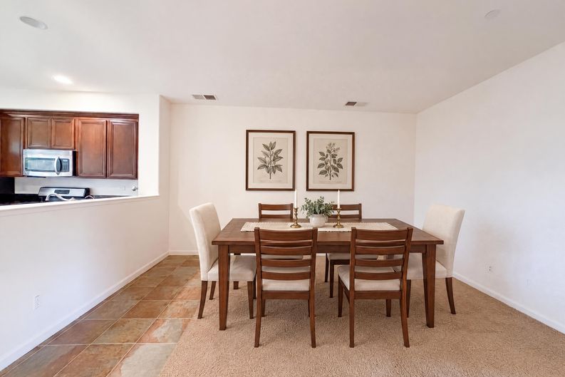Photo 3 of 31 of 6107 Lonetree Blvd, Rocklin, CA