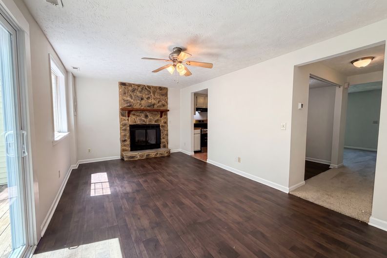 Photo 3 of 19 of 207 Seneca Forest Ct, Nashville, TN