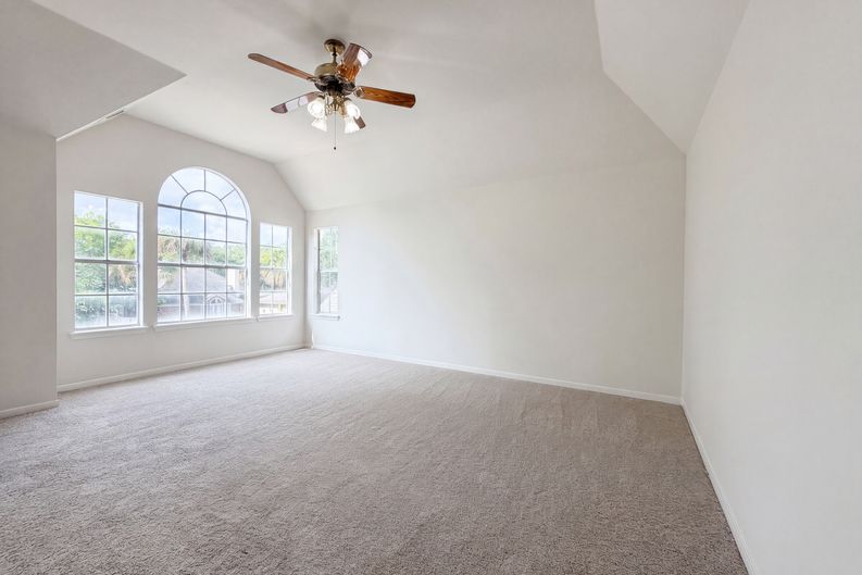 Photo 13 of 20 of 6214 Spencers Glen Way, Sugar Land, TX