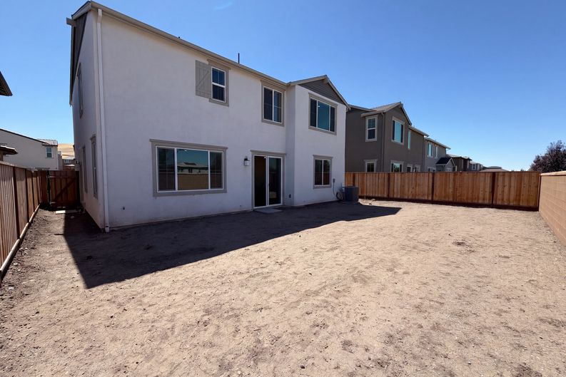 Photo 5 of 22 of 3627 Junefield St, Tracy, CA