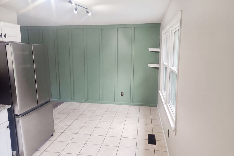 Photo 8 of 38 of 1212 2nd Ave SW, Alabaster, AL