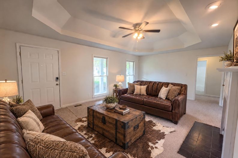 Photo 6 of 26 of 1201 Verkler Dr, Clarksville, TN