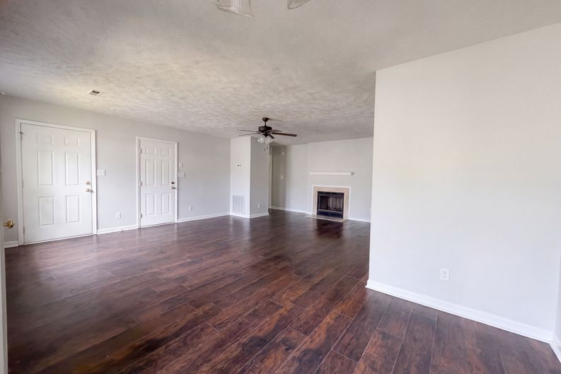 Photo 3 of 15 of 1710 Winnabow Dr, Fayetteville, NC
