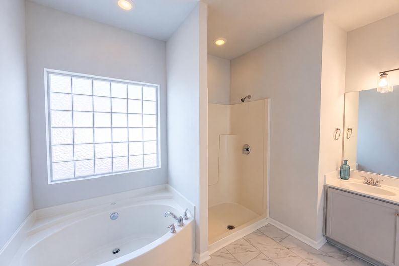 Photo 15 of 28 of 2090 Audubon Dr, Rock Hill, SC