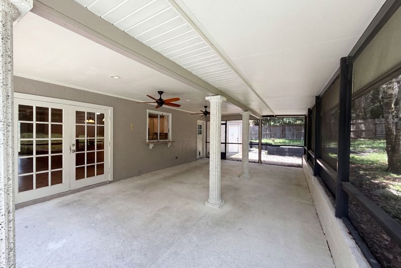 Photo 26 of 30 of 300 Sprucewood Rd, Lake Mary, FL