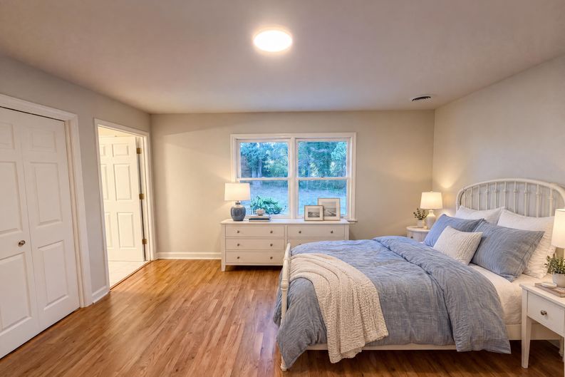 Photo 10 of 19 of 1524 Mt Holly Huntersville Rd, Charlotte, NC