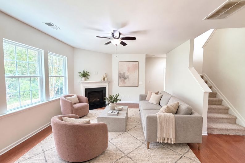 Photo 9 of 26 of 7230 Kinley Commons Ln, Charlotte, NC