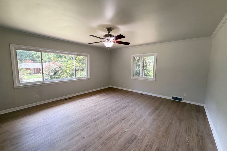 Photo 8 of 16 of 2219 Arrington St, Durham, NC