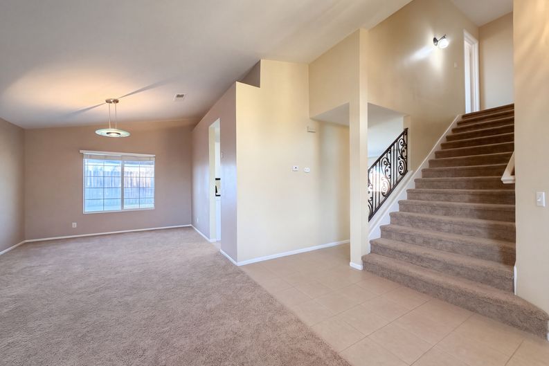 Photo 6 of 21 of 5717 Lisbon Ct, Palmdale, CA