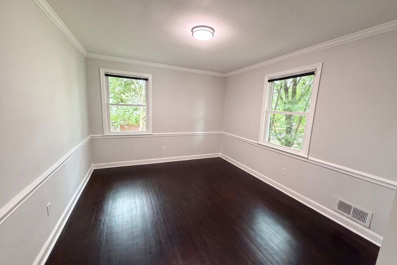 Photo 16 of 29 of 1710 Fairhaven Dr, Columbia, SC