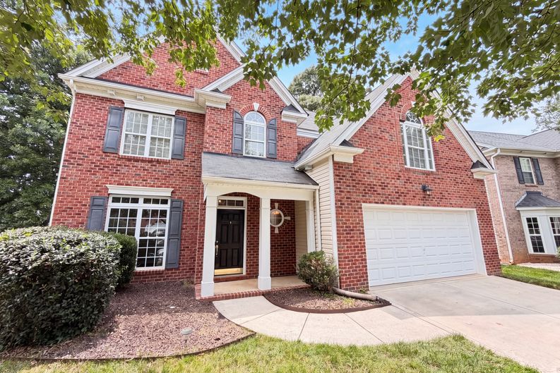 Photo 17 of 22 of 12312 Chesley Dr, Charlotte, NC