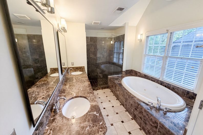 Photo 32 of 39 of 1821 Monroe Dr NE, Atlanta, GA
