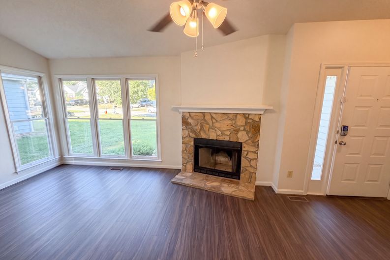Photo 8 of 17 of 3117 Verdugo Dr, Raleigh, NC