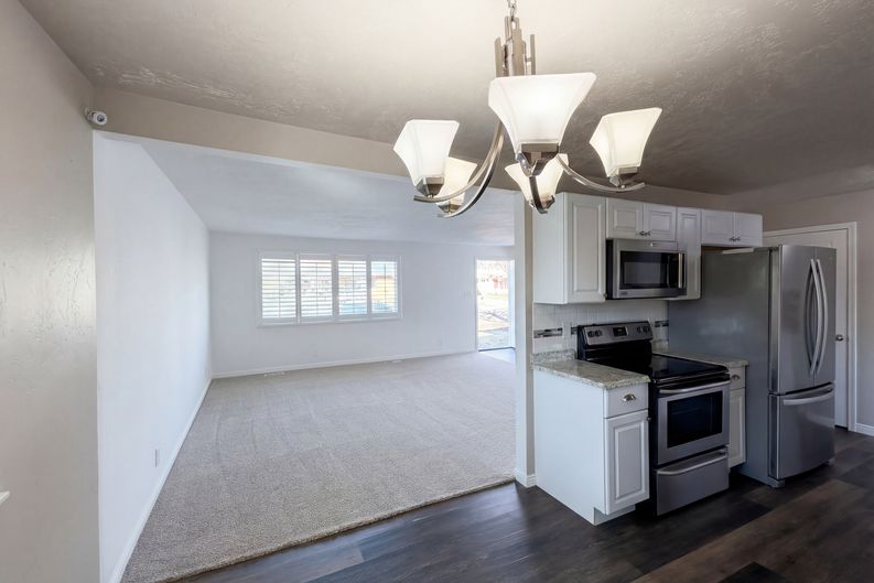 Photo 11 of 28 of 67 S 470 E, Orem, UT