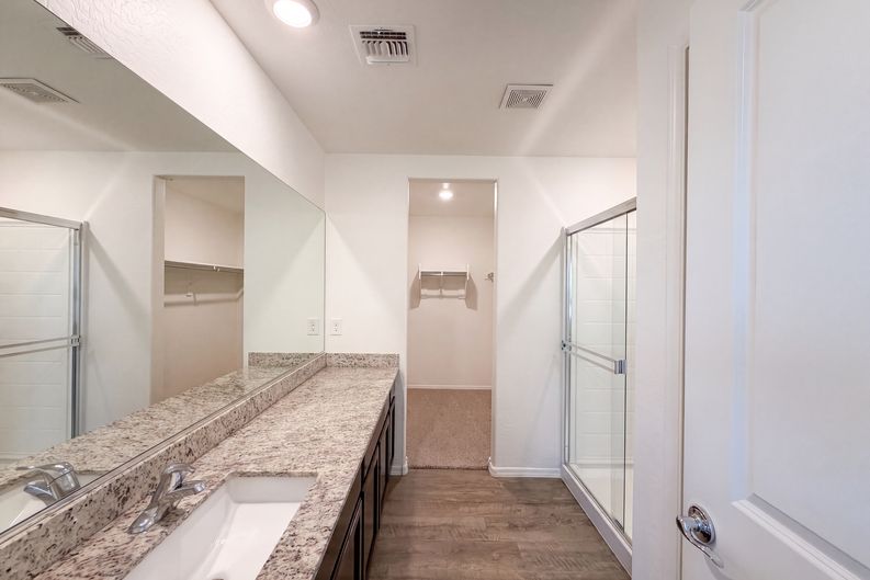 Photo 13 of 21 of 461 W Pintail Dr, Casa Grande, AZ