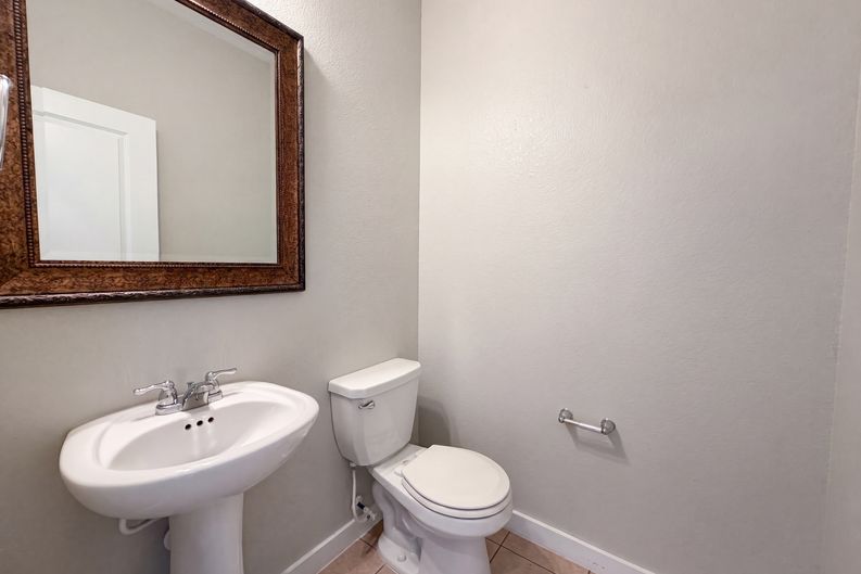 Photo 15 of 19 of 40828 Mostyn Hill Dr, Magnolia, TX