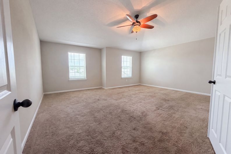 Photo 4 of 31 of 316 Willow Lake Dr, Saint Augustine, FL