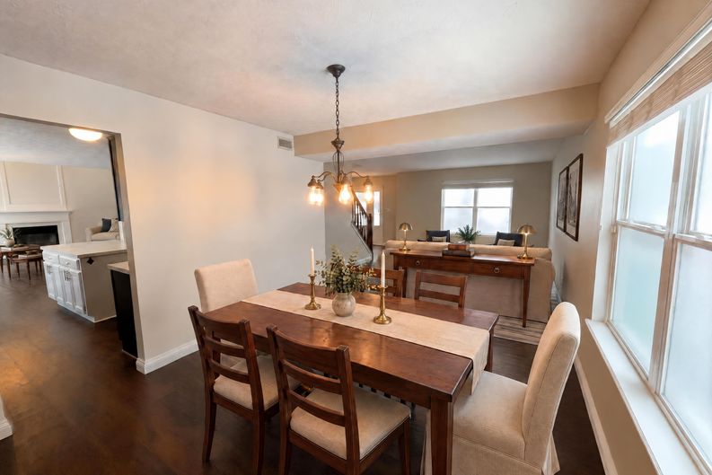 Photo 10 of 21 of 5259 Baysdon Cir, Indianapolis, IN