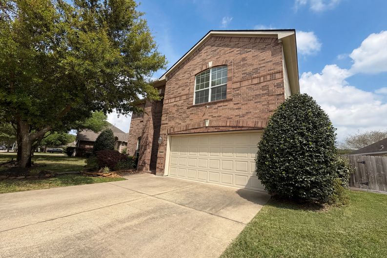Photo 6 of 24 of 20192 Southwood Oaks Dr, Porter, TX