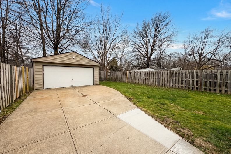 Photo 7 of 22 of 20710 Miller Ave, Cleveland, OH